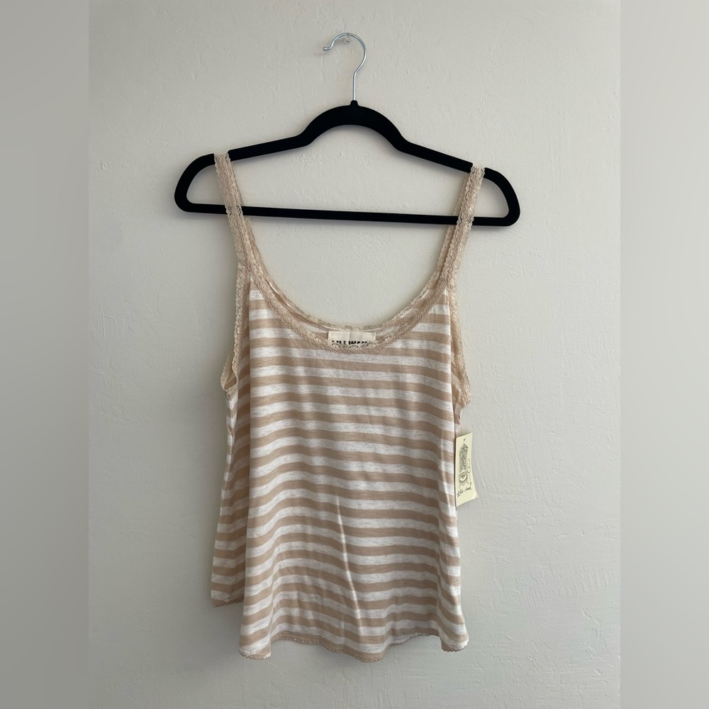 Flowy Stripped Lace Camisole Tank Top NWT